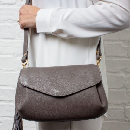 The Golden Boot Golden Boot Alba Shoulder Bag – Grey Leather – Personalised Gifts for Her - Crep Direct UK The Golden Boot Golden Boot Alba Shoulder Bag – Grey Leather – Personalised Gifts for Her - Crep Direct UK
