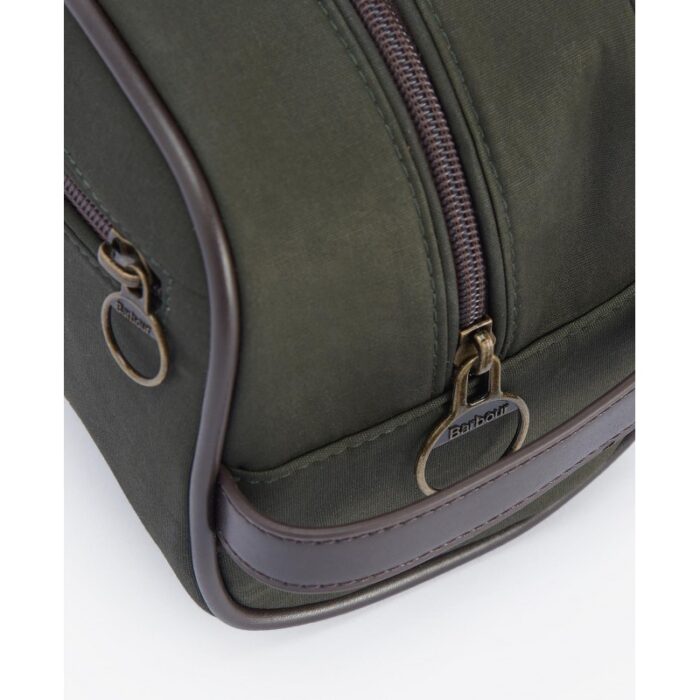 Barbour Wax Washbag MAC0404 – Olive / Brown – Mens Wallets, Bags and Accessories - Crep Direct UK