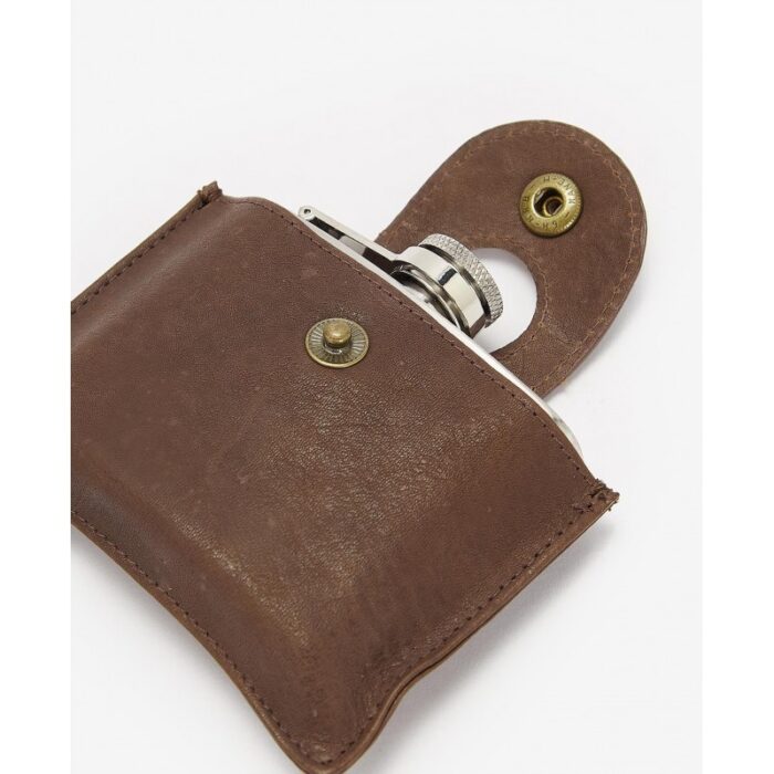Barbour 4oz Hinged Hip Flask MAC0344 – Brown Leather – Mens Wallets, Bags and Accessories - Crep Direct UK