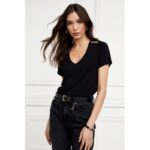 Holland Cooper Relax Fit V- Neck Tee – Black – Ladies Clothing - Crep Direct UK Holland Cooper Relax Fit V- Neck Tee – Black – Ladies Clothing - Crep Direct UK