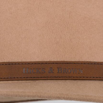 Hicks & Brown Hicks & Brown Suffolk Fedora Gamebird Feather- Camel – Ladies Clothing - Crep Direct UK